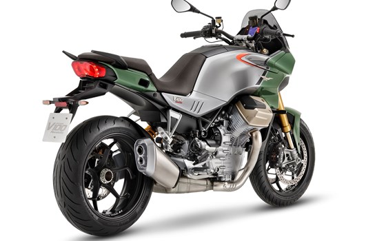 Verleihmotorrad Moto Guzzi V100 Mandello S vom Händler derMotorradladen.de by Exakta GmbH - Bild 2 Verleihmotorrad Moto Guzzi V100 Mandello S vom Händler derMotorradladen.de by Exakta GmbH - Bild 2