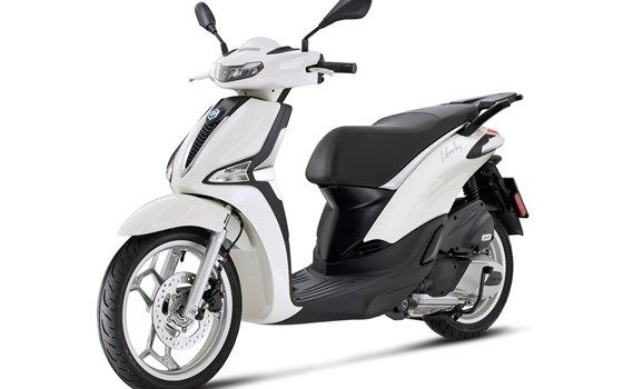 Verleihmotorrad Piaggio Liberty 125 S vom Händler derMotorradladen.de by Exakta GmbH - Bild 3 Verleihmotorrad Piaggio Liberty 125 S vom Händler derMotorradladen.de by Exakta GmbH - Bild 3