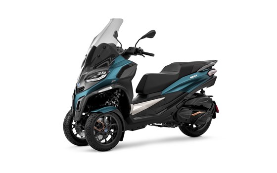 Verleihmotorrad Piaggio MP3 530 HPE Exclusive vom Händler derMotorradladen.de by Exakta GmbH - Bild 2 Verleihmotorrad Piaggio MP3 530 HPE Exclusive vom Händler derMotorradladen.de by Exakta GmbH - Bild 2