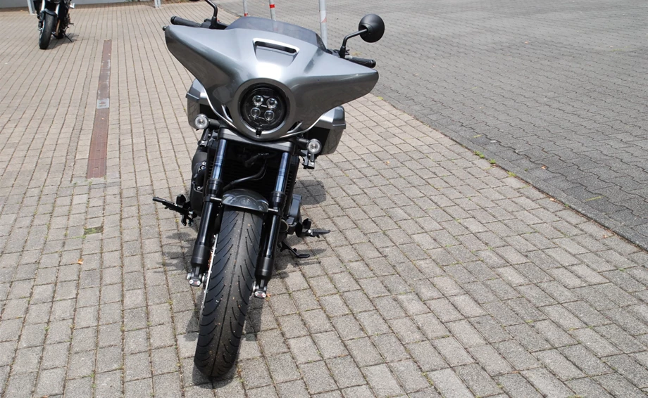 Verleihmotorrad Honda CMX1100T Rebel DCT vom Händler Motorrad Kröber Bild 16: Verleihmotorrad Honda CMX1100T Rebel DCT vom Händler Motorrad Kröber