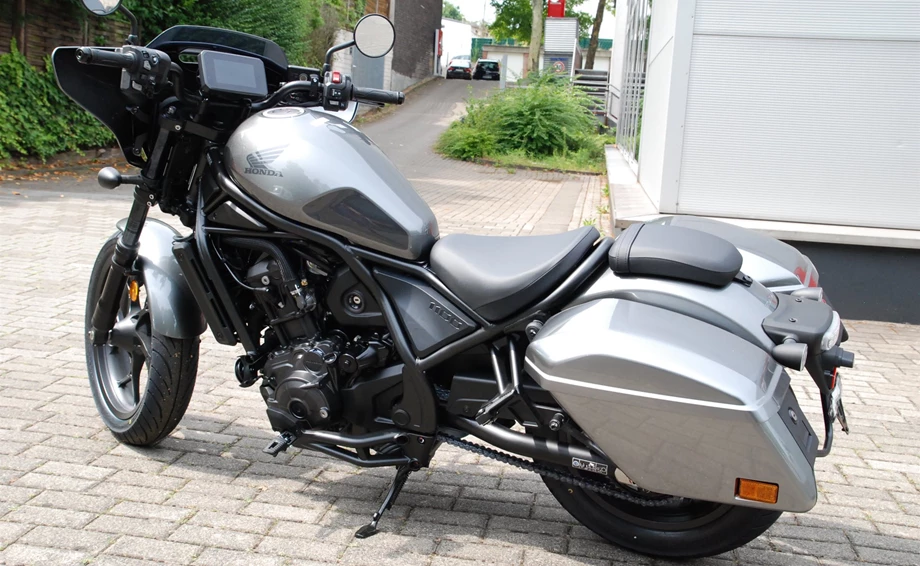 Verleihmotorrad Honda CMX1100T Rebel DCT vom Händler Motorrad Kröber Bild 5: Verleihmotorrad Honda CMX1100T Rebel DCT vom Händler Motorrad Kröber