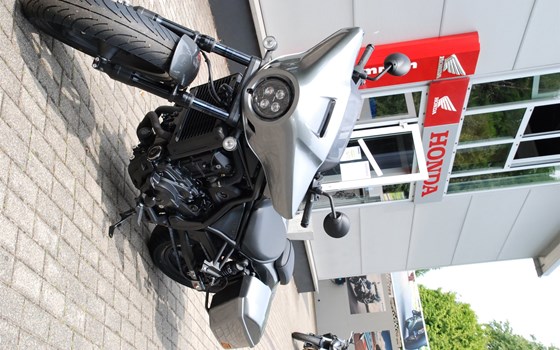 Verleihmotorrad Honda CMX1100T Rebel DCT vom Händler Motorrad Kröber - Bild 9 Verleihmotorrad Honda CMX1100T Rebel DCT vom Händler Motorrad Kröber - Bild 9