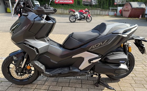 Verleihmotorrad Honda ADV350 vom Händler Motorrad Kröber - Bild 6 Verleihmotorrad Honda ADV350 vom Händler Motorrad Kröber - Bild 6