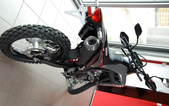 Verleihmotorrad Honda CRF300 vom Händler Motorrad Kröber - Bild 10 Verleihmotorrad Honda CRF300 vom Händler Motorrad Kröber - Bild 10
