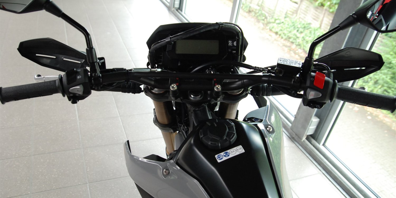 Zum Vergrößern bitte anklicken!