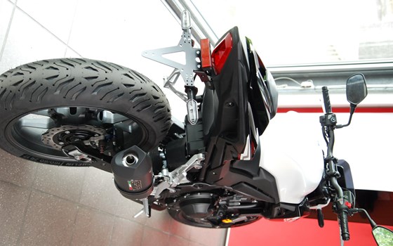 Verleihmotorrad Honda CRF300 vom Händler Motorrad Kröber - Bild 5 Verleihmotorrad Honda CRF300 vom Händler Motorrad Kröber - Bild 5