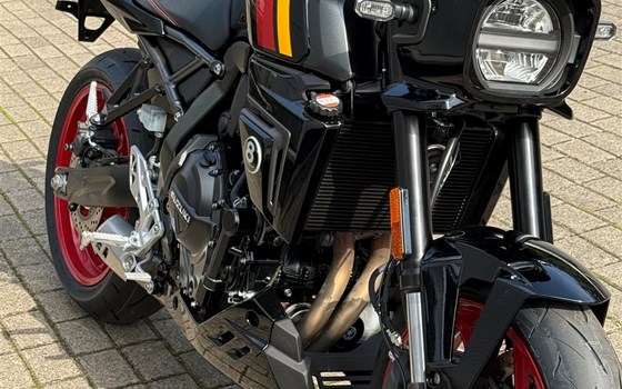 Verleihmotorrad Suzuki GSX-8TT vom Händler Motorrad Kröber - Bild 10 Verleihmotorrad Suzuki GSX-8TT vom Händler Motorrad Kröber - Bild 10