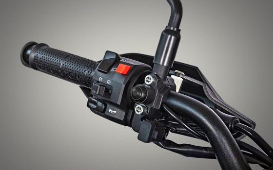 Verleihmotorrad Brixton Crossfire 500 STORR vom Händler Böning Motorräder - Bild 3 Verleihmotorrad Brixton Crossfire 500 STORR vom Händler Böning Motorräder - Bild 3