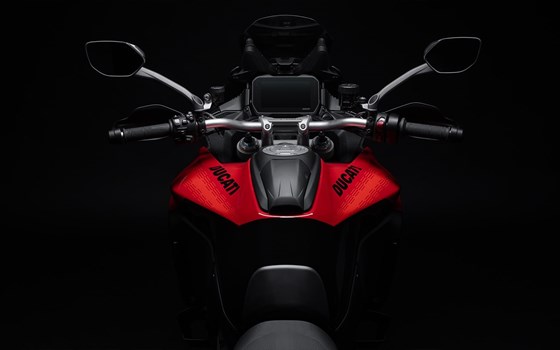 Verleihmotorrad Ducati Multistrada V4 Pikes Peak vom Händler MOTO WARMUTH GMBH - Bild 7