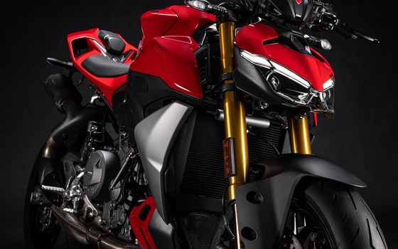 Verleihmotorrad Ducati Streetfighter V2 S vom Händler MOTO WARMUTH GMBH - Bild 8