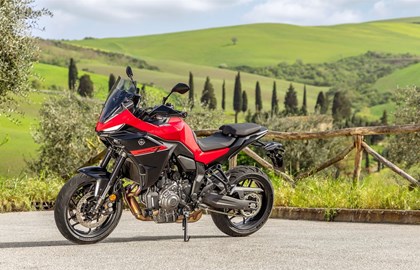 Leihmotorrad Yamaha Tracer 7