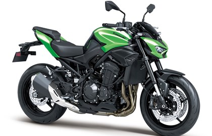 Leihmotorrad Kawasaki Z900 70kW