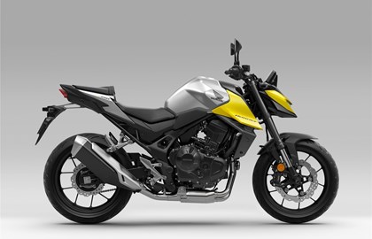 Leihmotorrad Honda CB750 Hornet