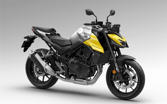 Verleihmotorrad Honda CB750 Hornet vom Händler Motorrad Center Schmitz - Peters GmbH - Bild 2