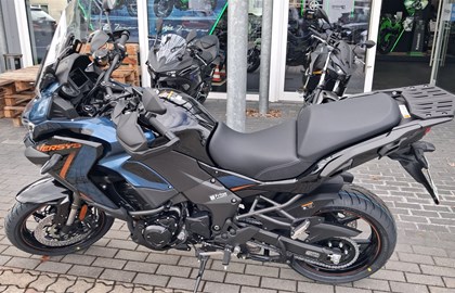 Leihmotorrad Kawasaki Versys 1100 SE