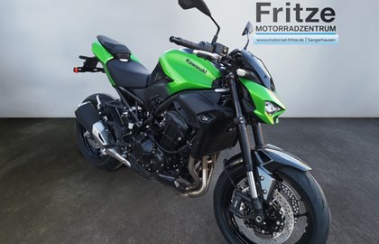 Leihmotorrad Kawasaki Z900