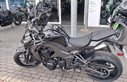 Leihmotorrad Kawasaki Z1100