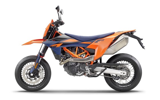 Verleihmotorrad KTM 690 SMC R vom Händler Motorrad Kiermaier GbR - Bild 9