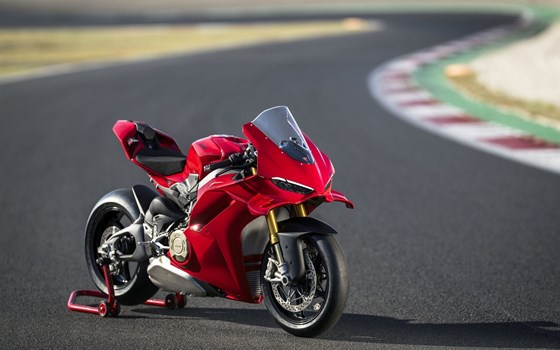 Verleihmotorrad Ducati Panigale V4 S vom Händler Alex’s Bikeshop - Bild 7