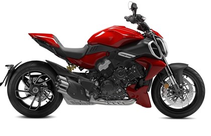 Moto de location Ducati Diavel V4