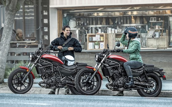 Verleihmotorrad Kawasaki Eliminator 500 vom Händler Zweiradcenter Schottenring - Bild 7