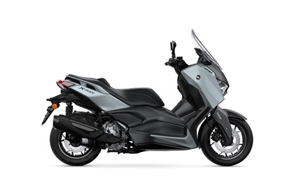 Leihmotorrad Yamaha XMAX 300 Tech MAX+