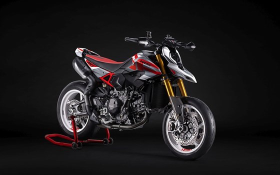 Verleihmotorrad Ducati Hypermotard V2 SP vom Händler Motorpark Schrembs - Bild 6