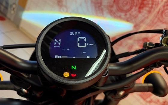 Verleihmotorrad Honda CMX500 Rebel S vom Händler Motorradhaus R. & V. Krapp OHG - Bild 7