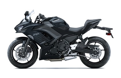 Leihmotorrad Kawasaki Ninja 650