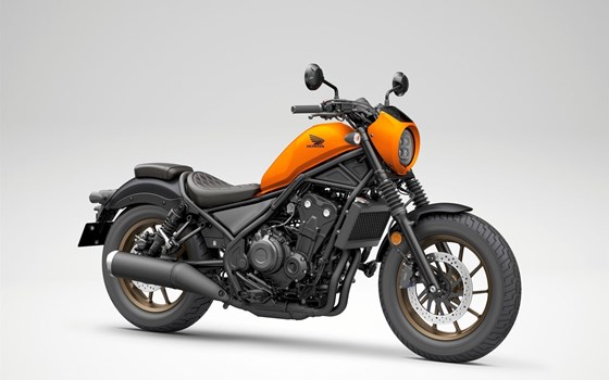 Verleihmotorrad Honda CMX500 Rebel S vom Händler Motorrad-Shop GmbH Evecan - Bild 3