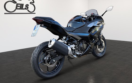 Verleihmotorrad Kawasaki Ninja 500 SE vom Händler Hartmut Eils Motorradhandel - Bild 3