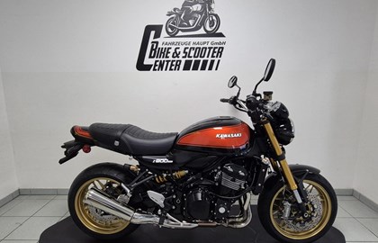Leihmotorrad Kawasaki Z900 RS SE