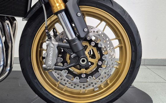 Verleihmotorrad Kawasaki Z900 RS SE vom Händler Fahrzeuge Haupt GmbH - Bild 8