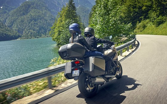 Verleihmotorrad Honda NT1100 DCT Electronic Suspension vom Händler Motorrad Center Schmitz - Peters GmbH - Bild 10