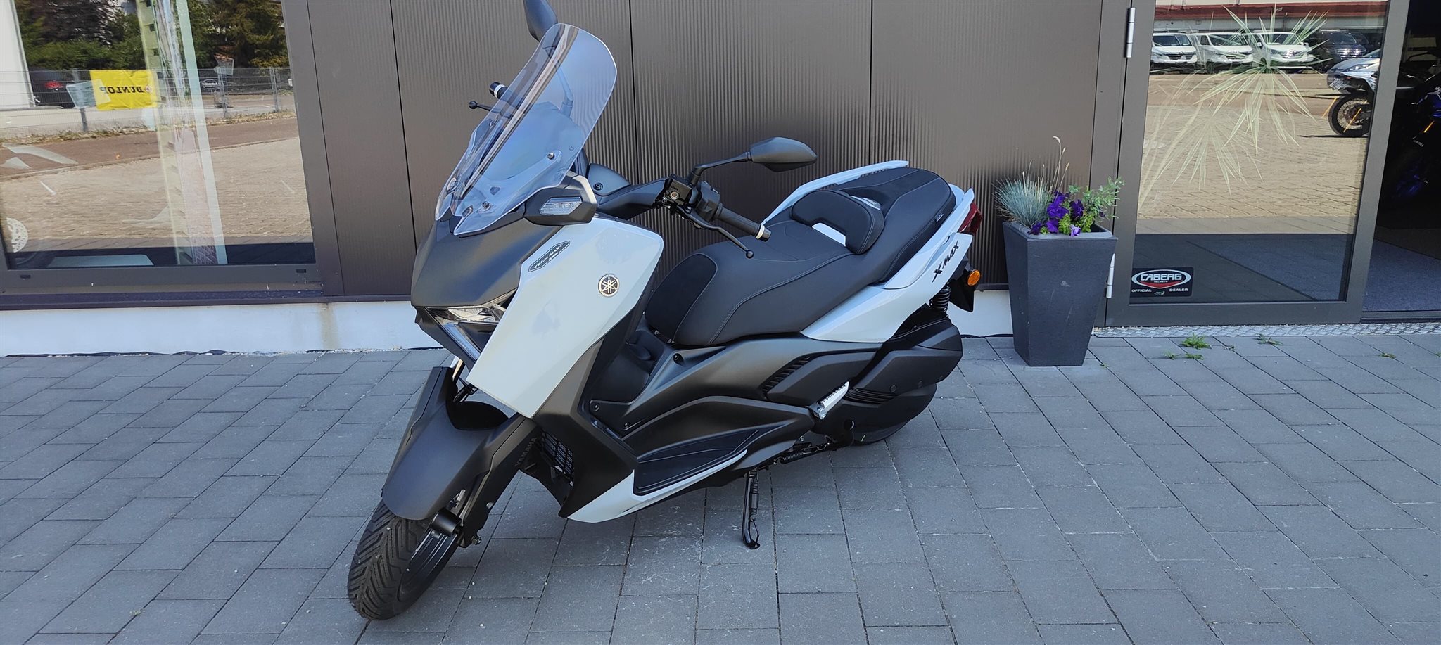 Yamaha XMAX 300 Tech MAX+