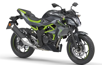 Moto de location Kawasaki Z125