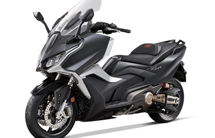 Leihmotorrad Kymco AK 575i ABS Premium