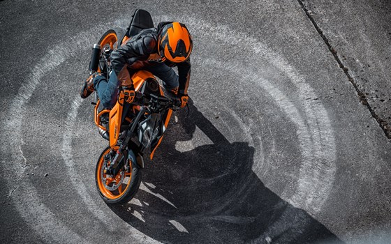 Verleihmotorrad KTM 390 Duke vom Händler Motorrad Ruser - Bild 24