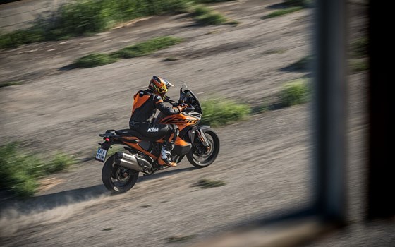 Verleihmotorrad KTM 1290 Super Adventure S vom Händler Motorrad Ruser - Bild 16