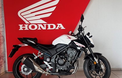 Leihmotorrad Honda CB500 Hornet