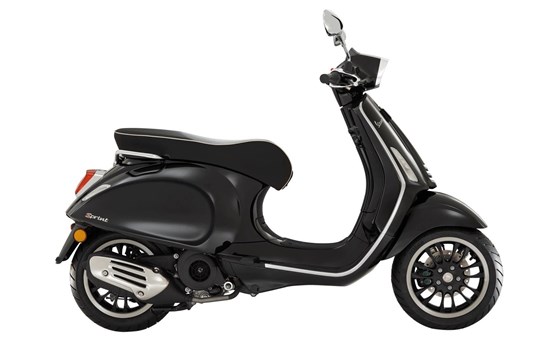 Verleihmotorrad Vespa Sprint 125 vom Händler Zweirad-Center Nuber GmbH - Bild 4