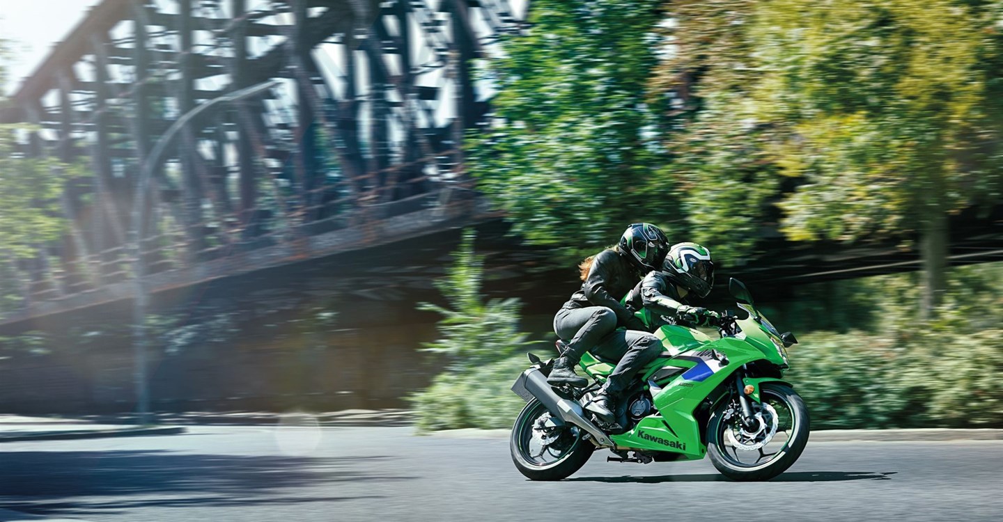 Verleihmotorrad Kawasaki Ninja 125 vom Händler Zweirad-Center Nuber GmbH