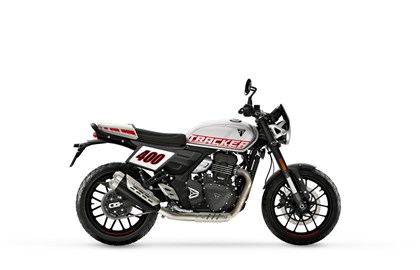Leihmotorrad Triumph Tracker 400