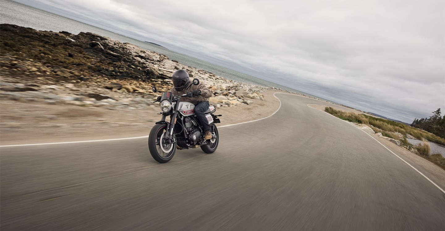 Verleihmotorrad Triumph Tracker 400 vom Händler Zweirad-Center Nuber GmbH