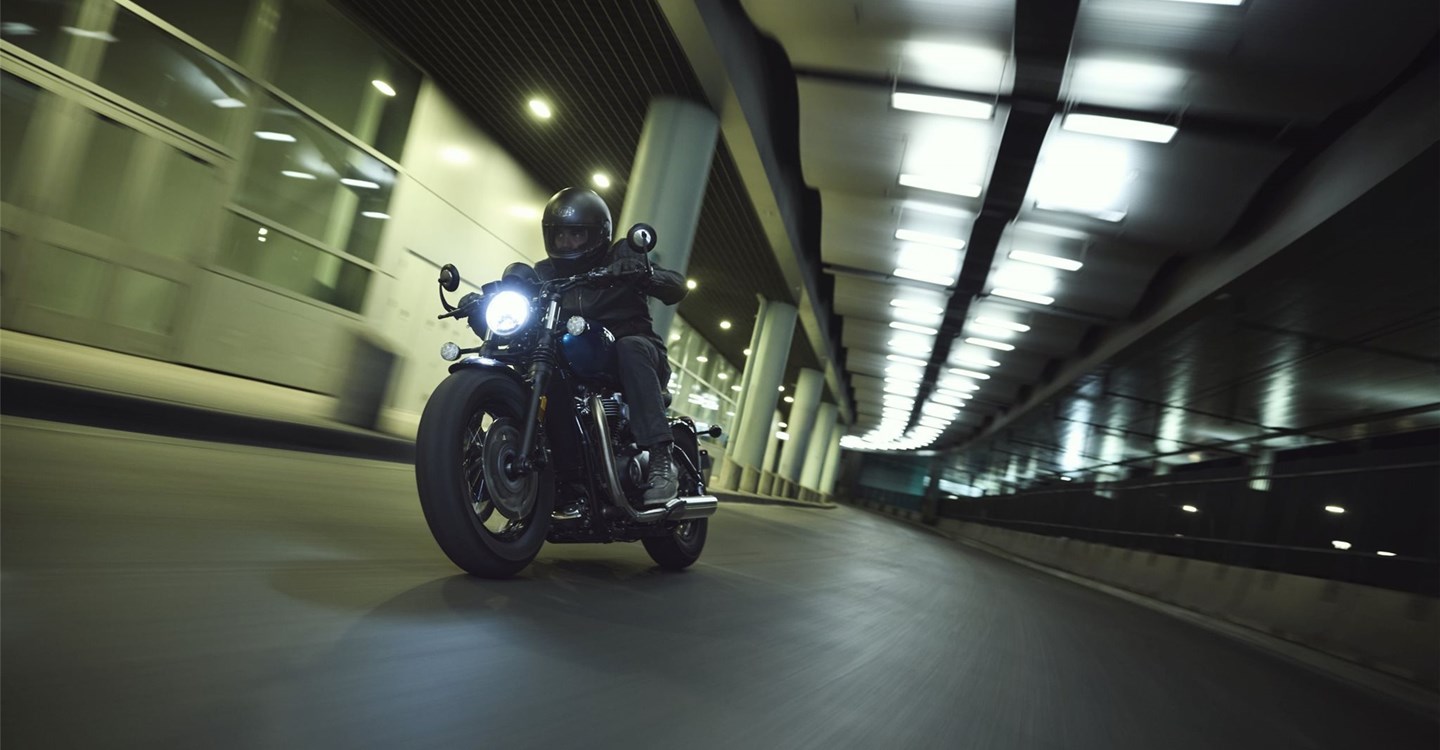 Verleihmotorrad Triumph Bonneville Bobber vom Händler Zweirad-Center Nuber GmbH