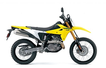 Moto de location Suzuki DR-Z4S
