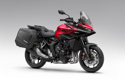 Leihmotorrad Honda CB1000GT