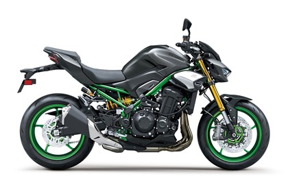 Leihmotorrad Kawasaki Z900 SE
