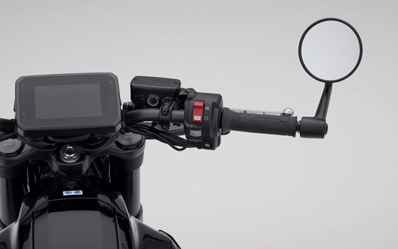 Verleihmotorrad Honda WN7 vom Händler Zweirad Brockmeyer GmbH - Bild 11