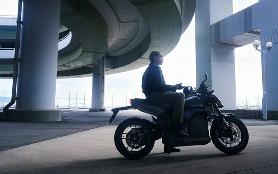 Verleihmotorrad Honda WN7 vom Händler Zweirad Brockmeyer GmbH - Bild 18